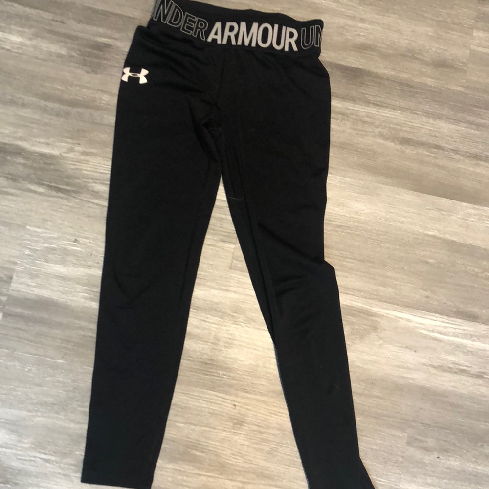 Black leggings